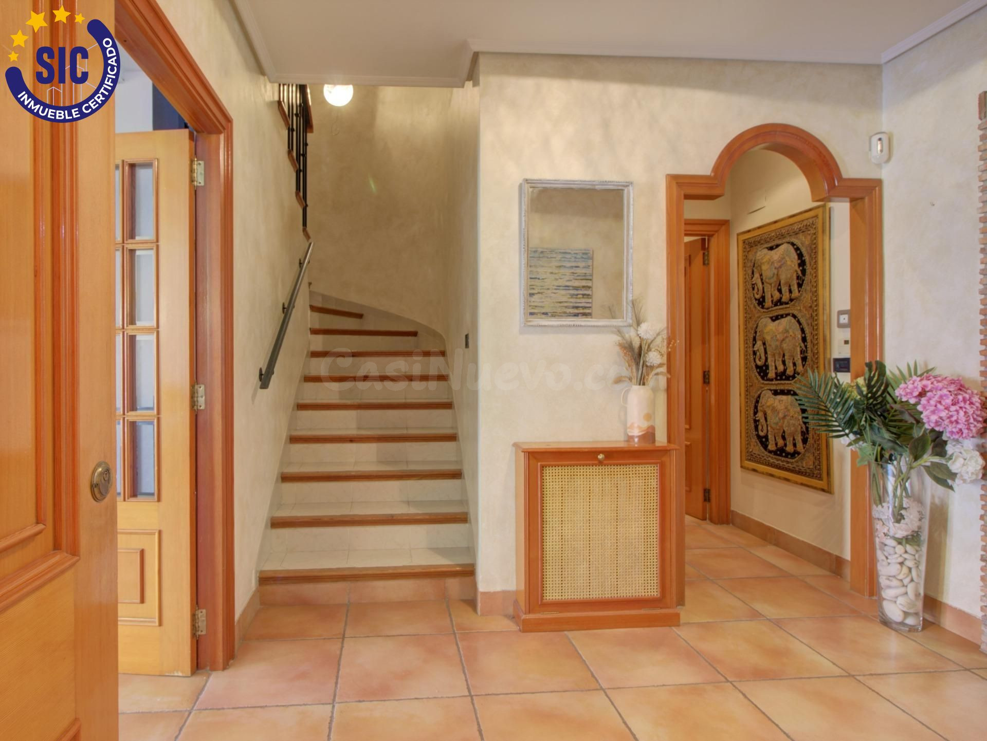 ESPACIOSA VIVIENDA FAMILIAR EN EL CORAZÓN DE ALMENARA - foto 4