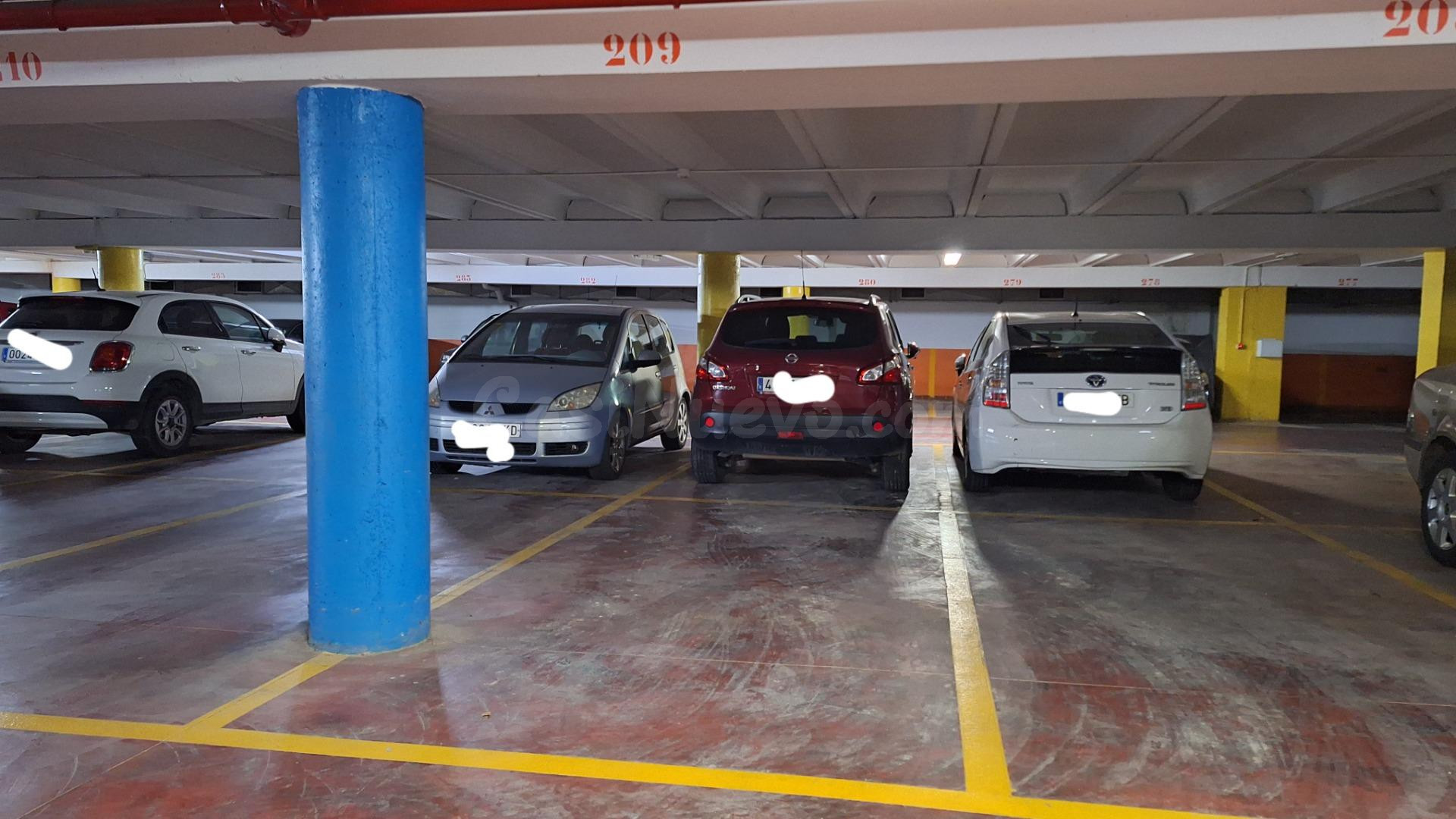 Plaza de garaje en Aparcamiento Vistalegre