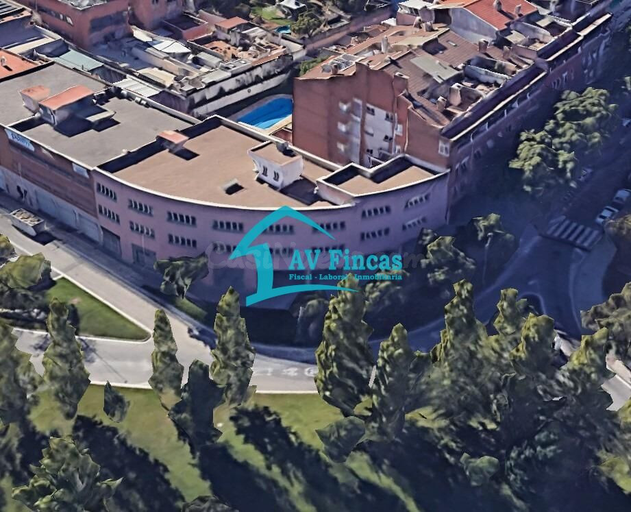 EDIFICIO DE OFICINAS EN VENTA, EN SANTA COLOMA DE CERVELLO - foto 5