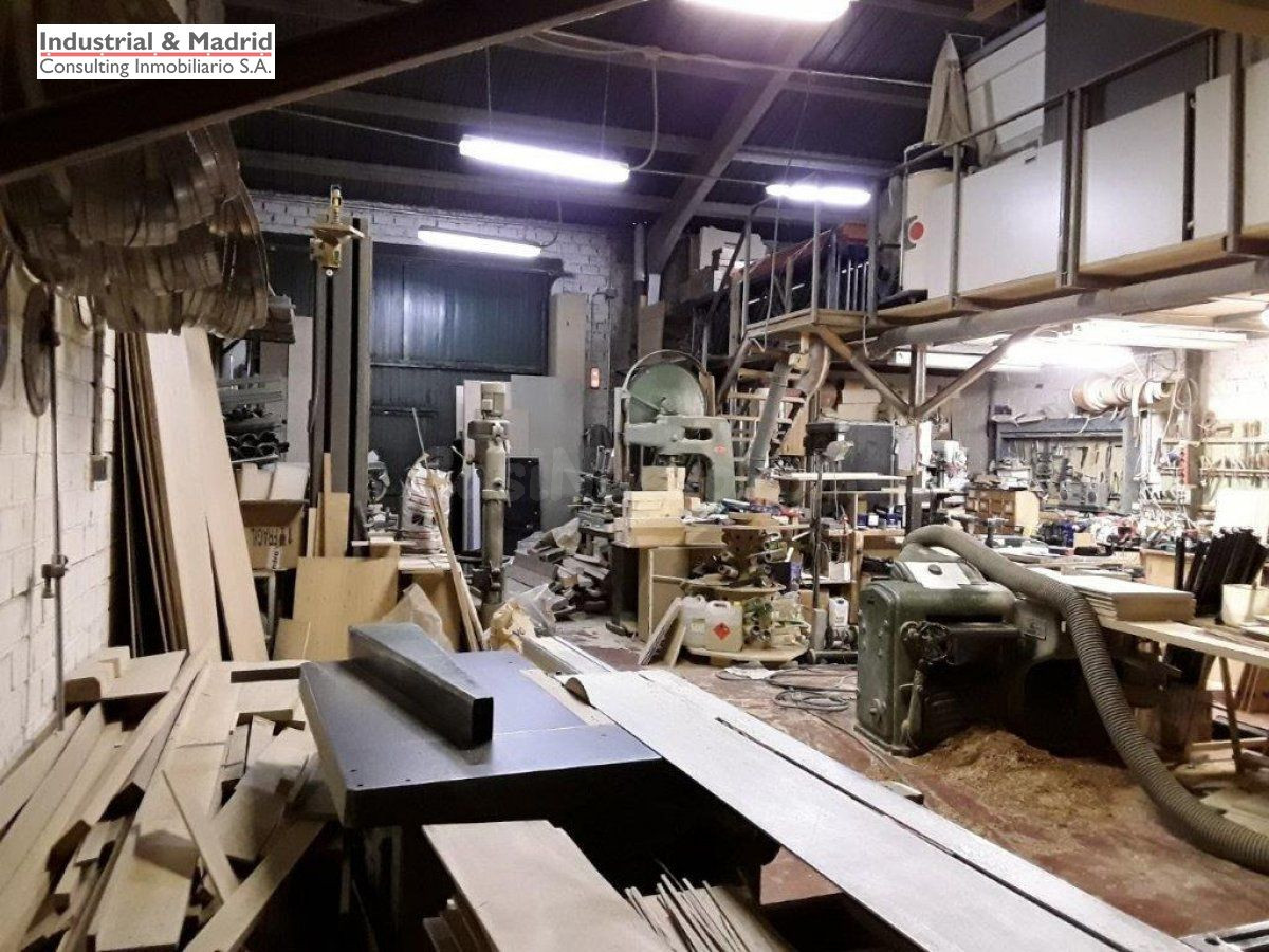 NAVE INDUSTRIAL Y NEGOCIO DE CARPINTERIA / EBANISTERIA EN ME - foto 3