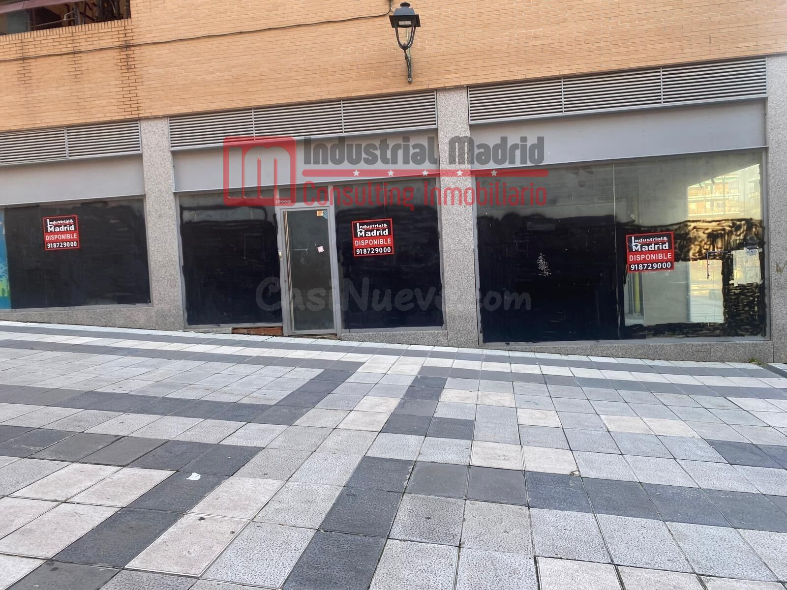 LOCAL COMERCIAL ALQUILER ARGANDA CON MULTIPLES POSIBILIDADES