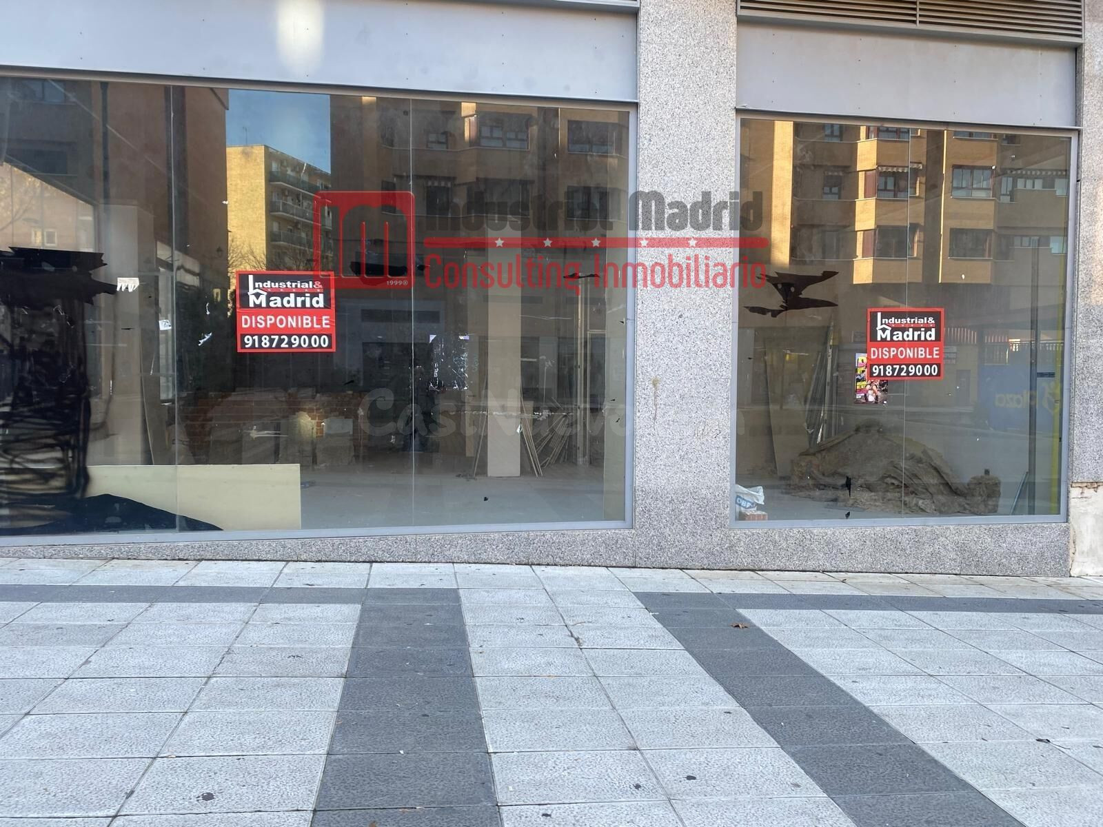 LOCAL COMERCIAL ALQUILER ARGANDA CON MULTIPLES POSIBILIDADES - foto 2