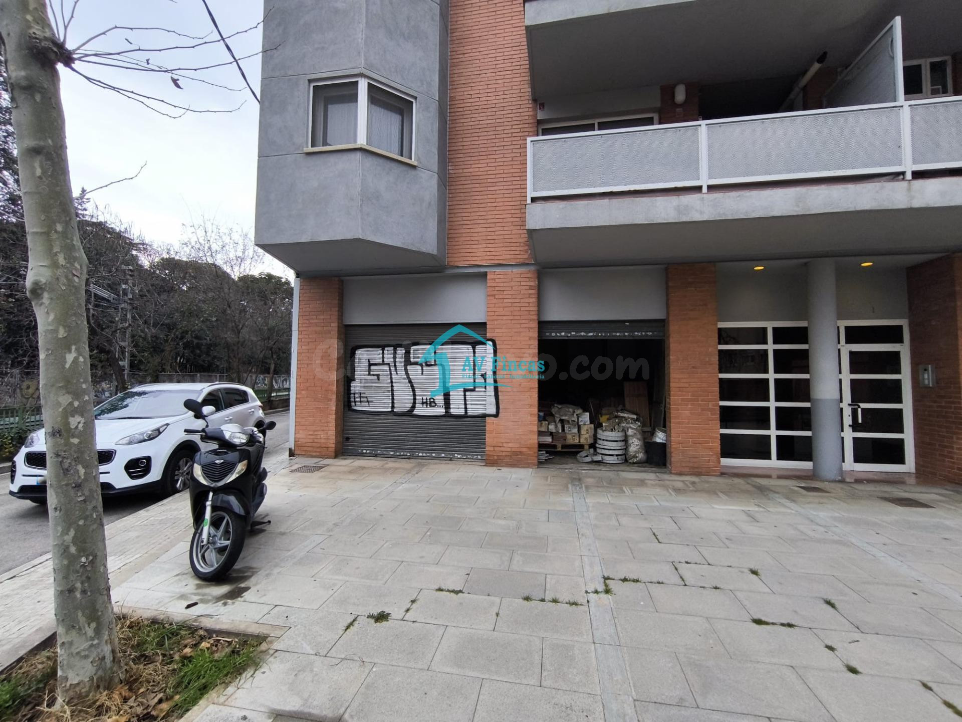 LOCAL EN VENTA EN MONTCADA I REIXAC