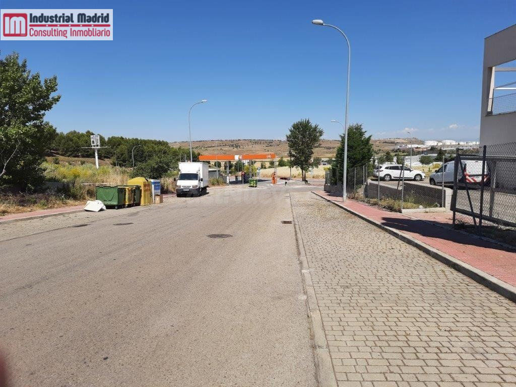 PARCELA INDUSTRIAL EN VENTA EN LOECHES. - foto 5