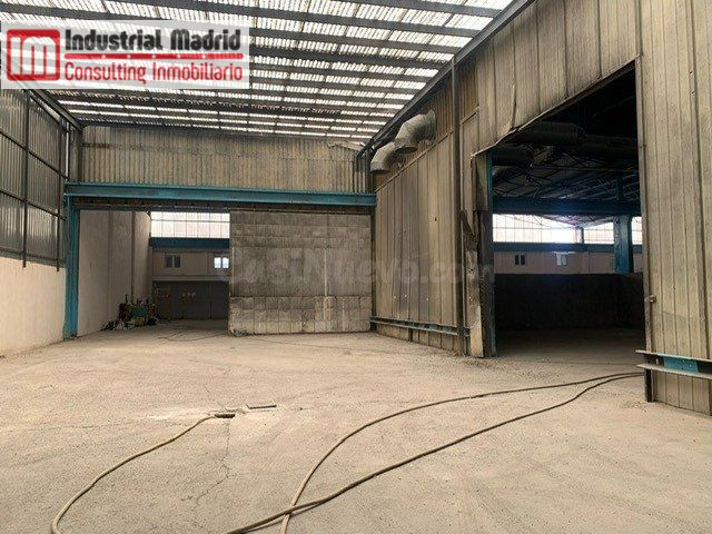 SE ALQUILA NAVE EN VICALVARO - foto 3
