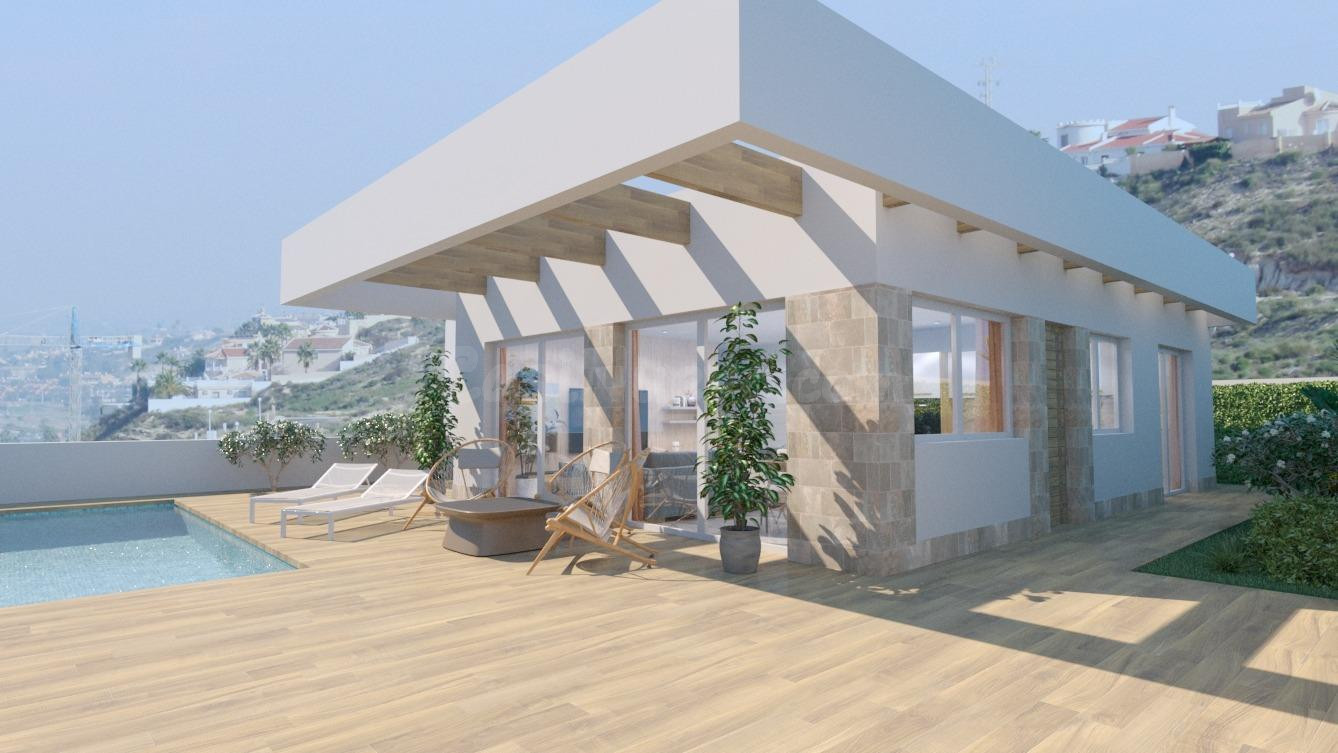VILLA INDEPENDIENTE CON PISCINA Y JARDIN PRIVADO