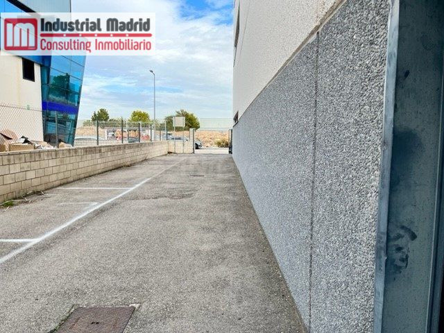 NAVE EN VENTA EN POLIGONO SAN FERNANDO - foto 4