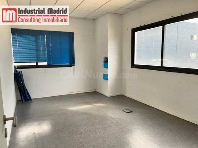 NAVE EN VENTA EN POLIGONO SAN FERNANDO - foto 5
