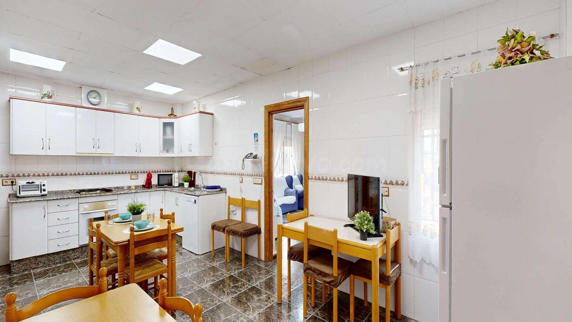 Casa con huerto en La Albatalía. - foto 5