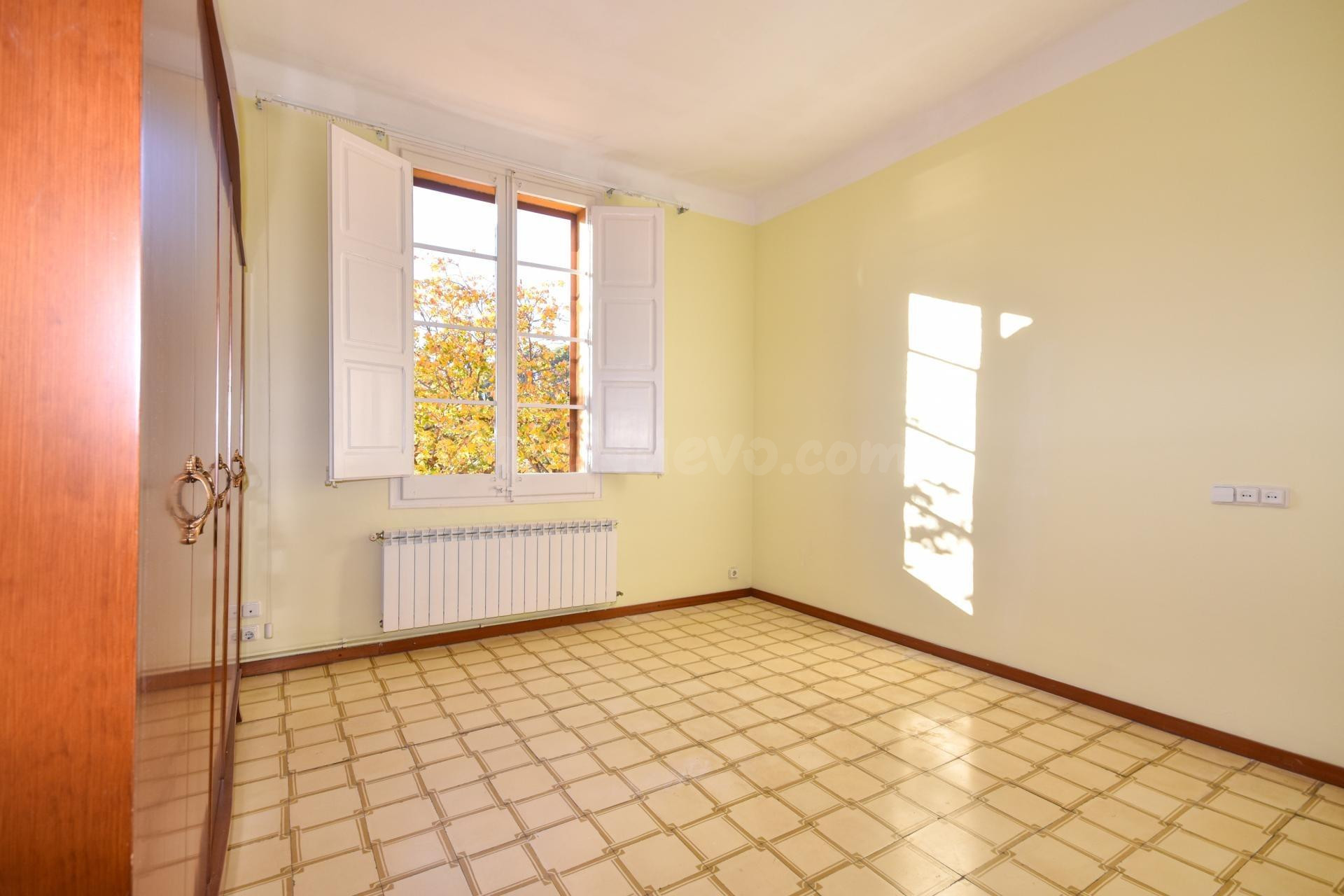 Exclusiva masía catalana con vistas al mar, en venta en Sant - foto 4