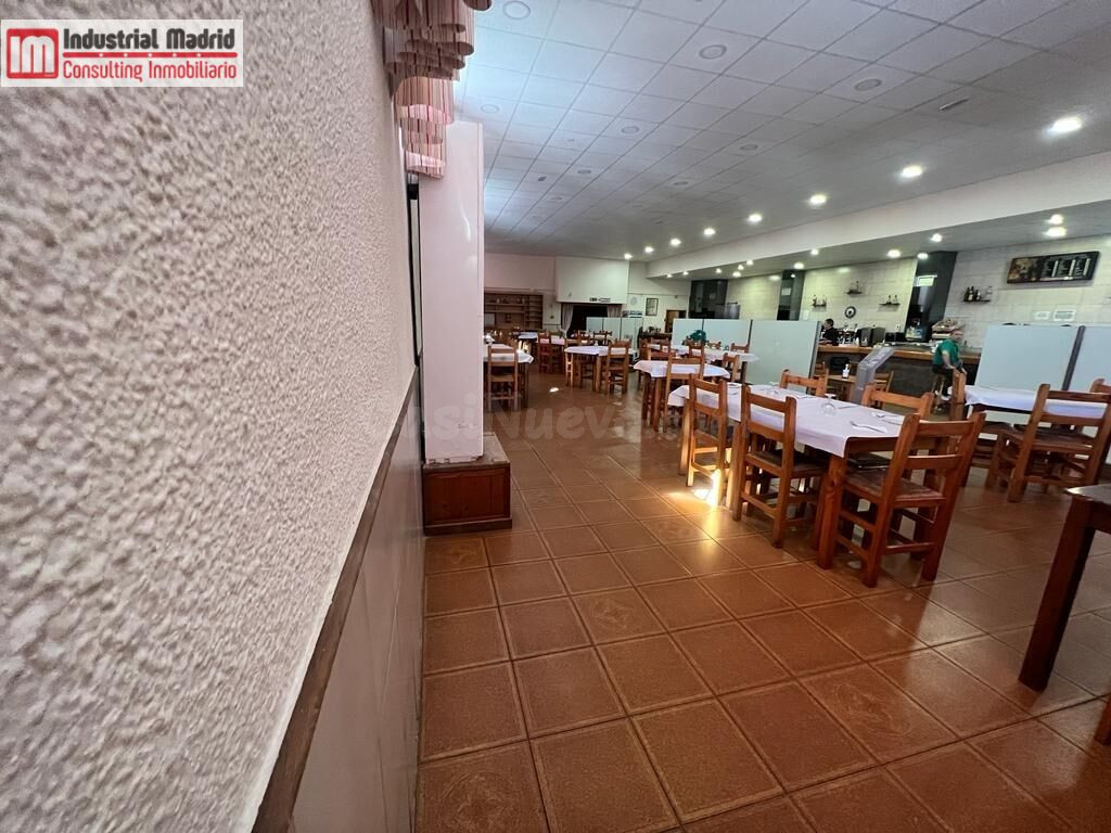 VENTA DE RESTAURANTE EN POLÍGONO INDUSTRIAL EN ARGANDA DEL R - foto 2
