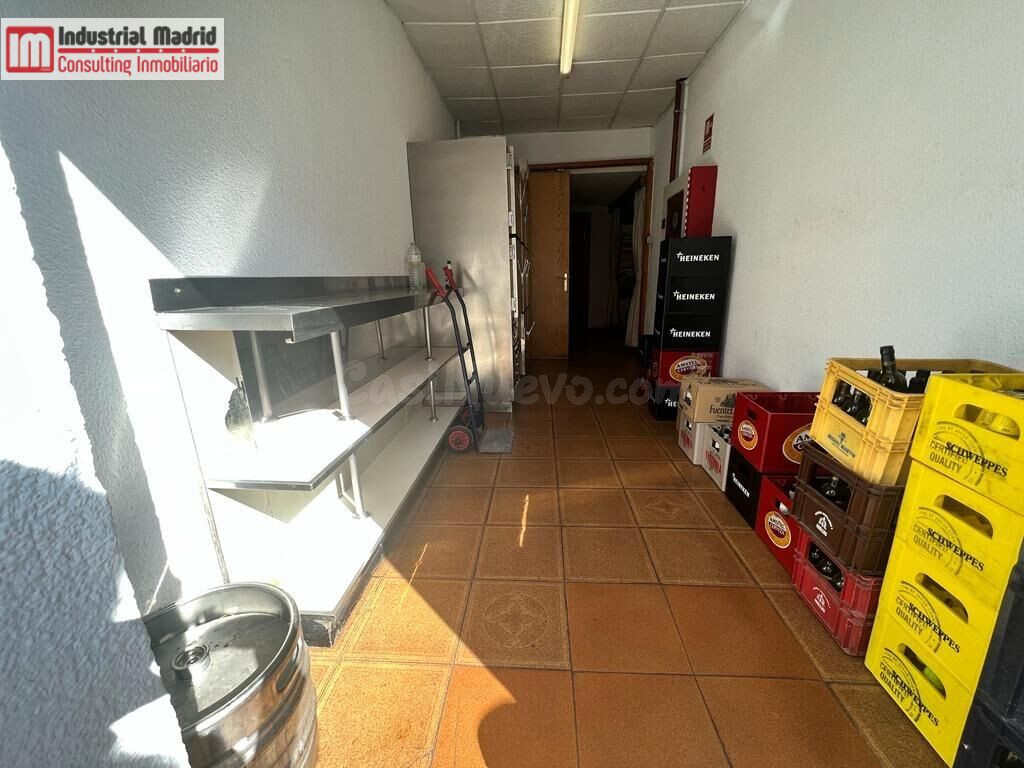 VENTA DE RESTAURANTE EN POLÍGONO INDUSTRIAL EN ARGANDA DEL R - foto 4