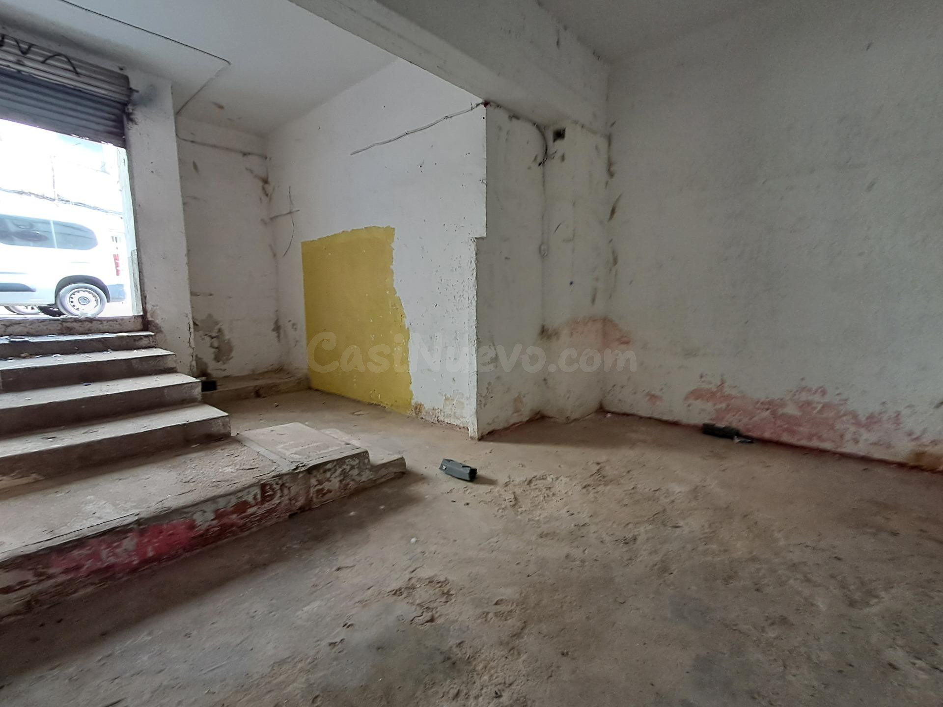 Local comercial 114m² en venta - Rambla sant jordi - foto 3