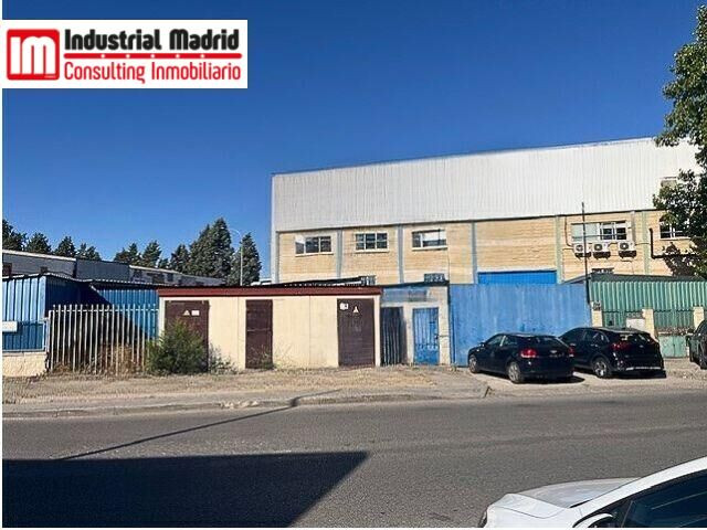 NAVE EN VENTA EN POLÍGONO EL GUIJAR ARGANDA - foto 2