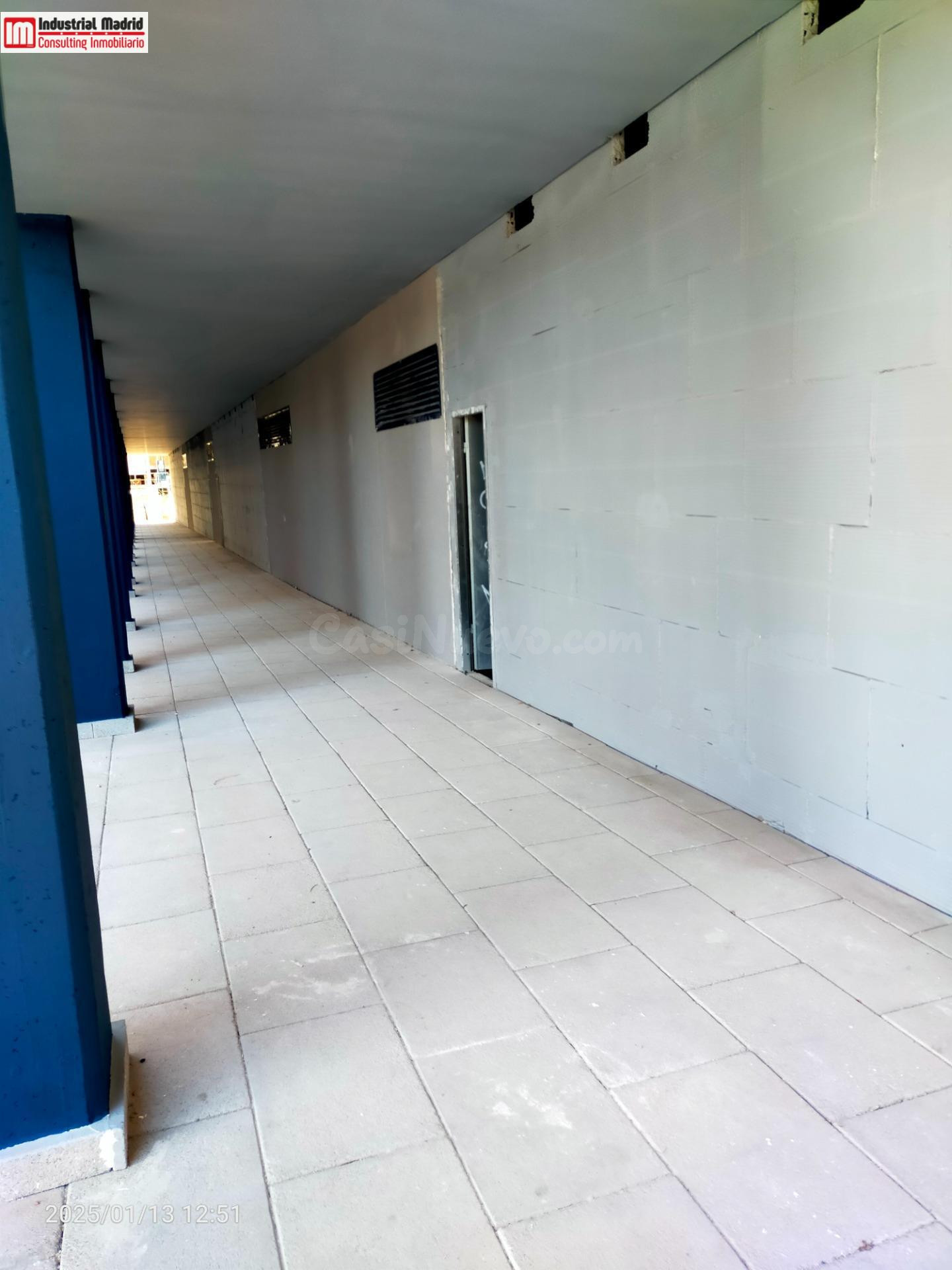 EXCELENTE OPORTUNIDAD DE LOCAL EN EDIFICIO PARÍS 3 - foto 3
