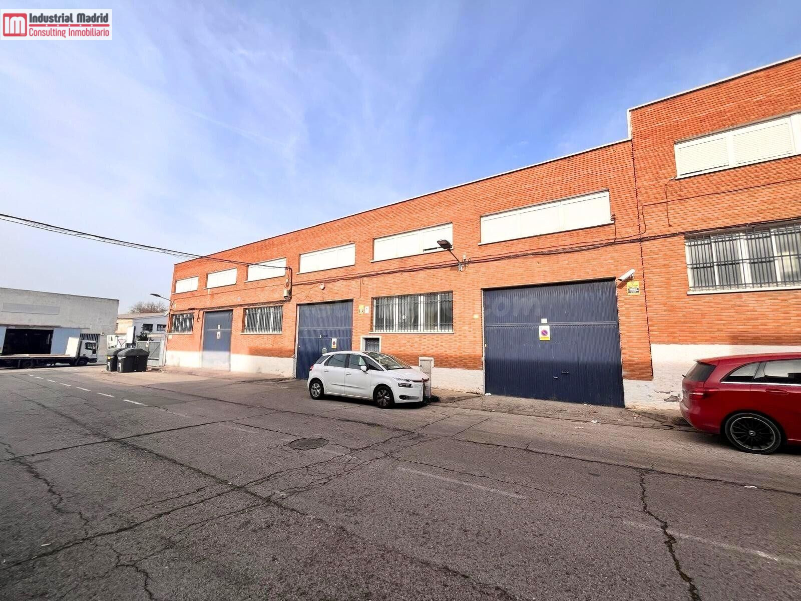 OPORTUNIDAD: Nave industrial en el Polígono de Arganda del R - foto 2