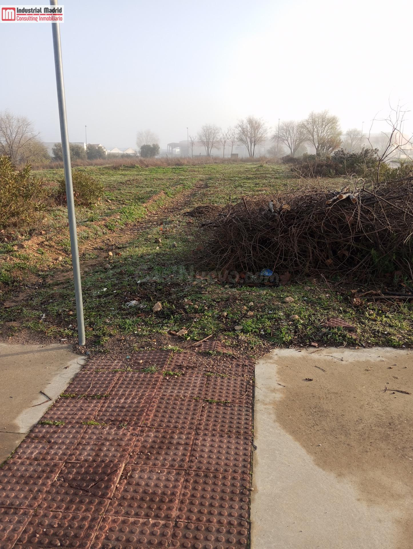 Parcela Industrial en Venta