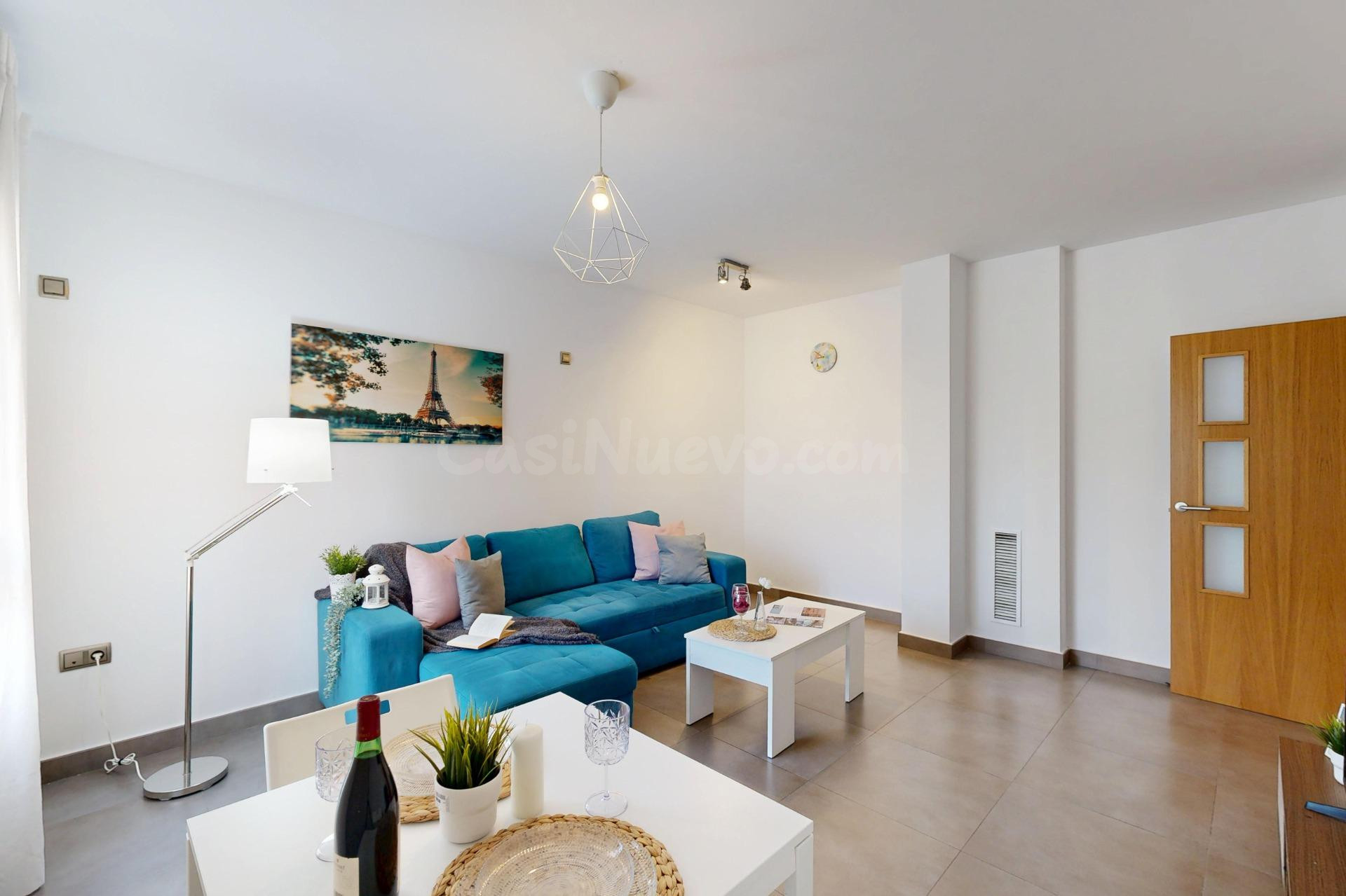 Apartamento luminoso con garaje, trastero y licencia turísti - foto 4