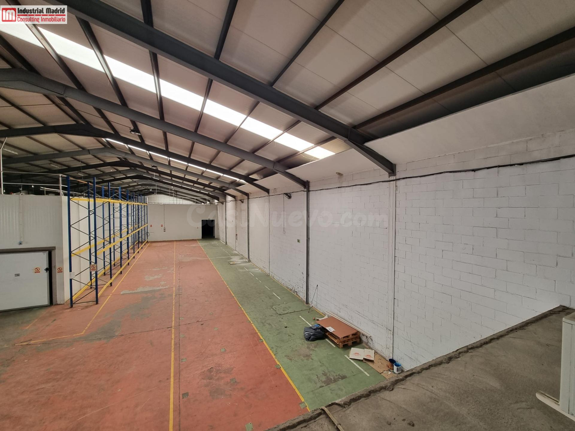Nave con cámara frigorífica en Arganda – Ideal para empresas - foto 3