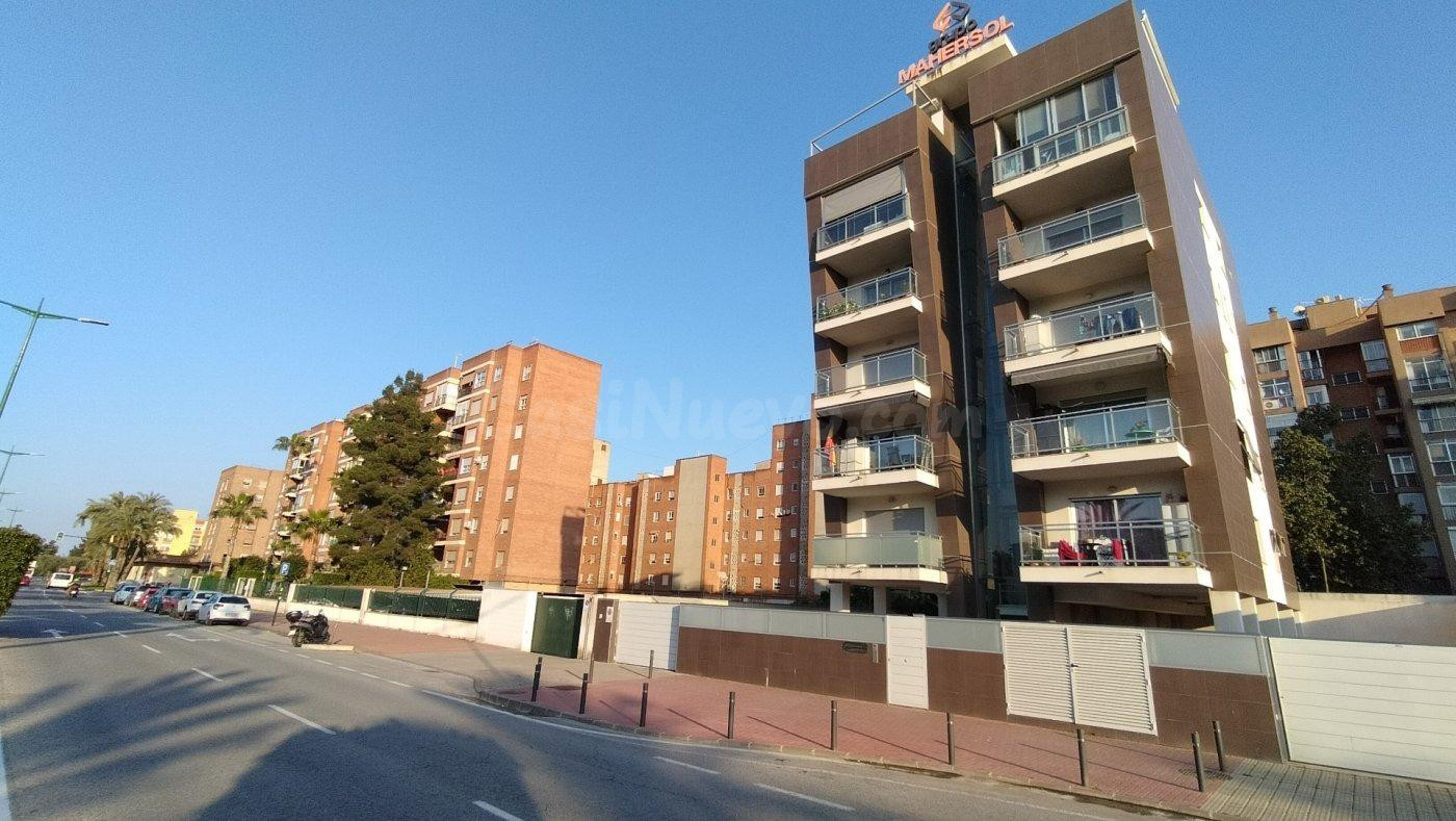 Plaza de garaje amplia y comoda en Infante Juan Manuel