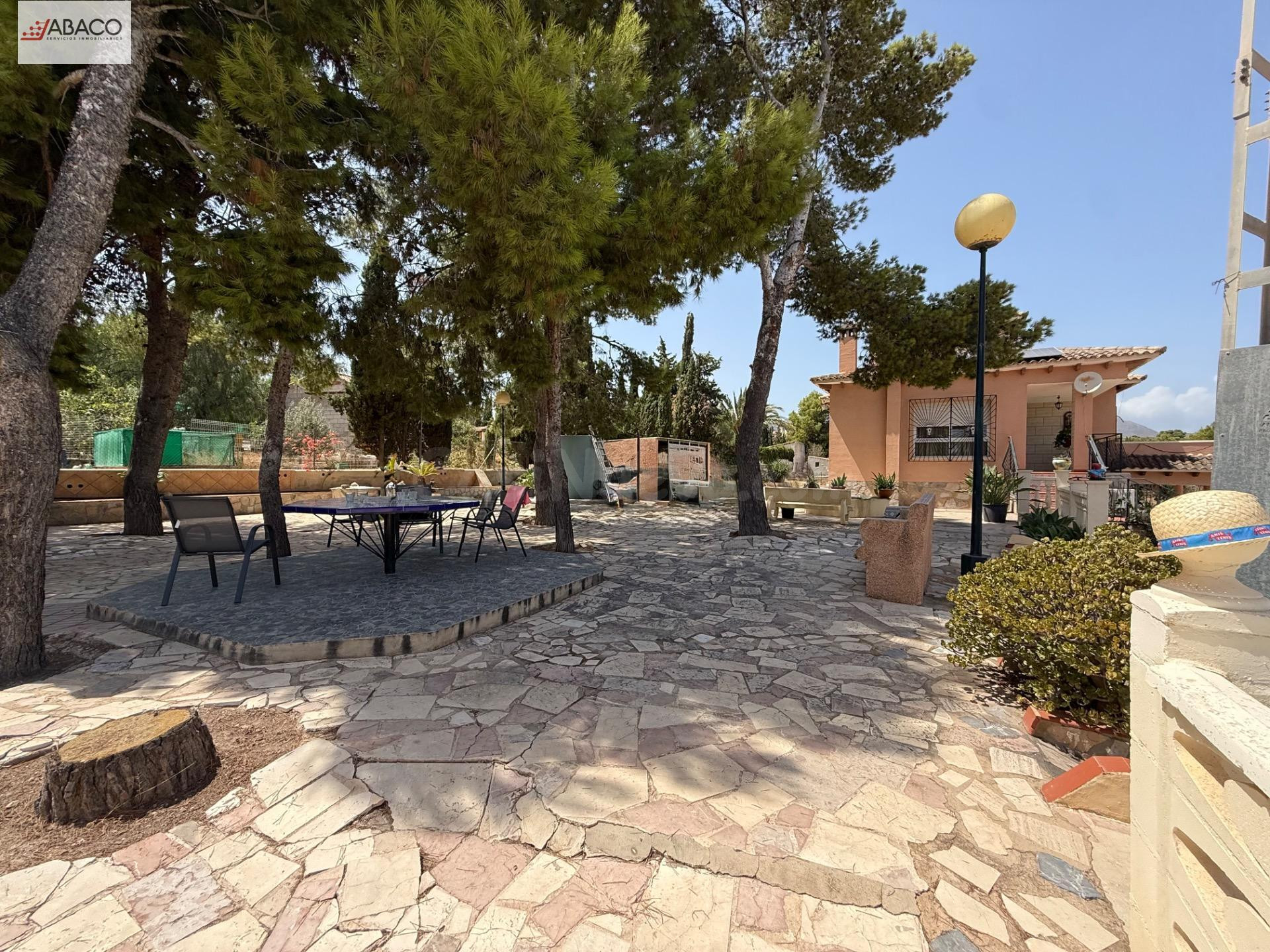 Chalet en El Moralet, Alicante - foto 3