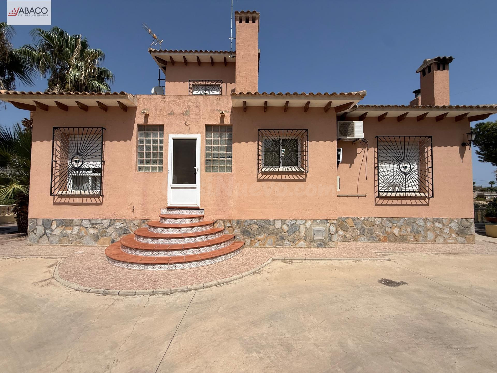 Chalet en El Moralet, Alicante - foto 5