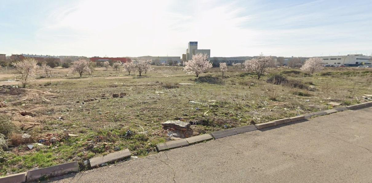 OPORTUNIDAD. PARCELA INDUSTRIAL EN VENTA EN ARGANDA DEL REY - foto 2