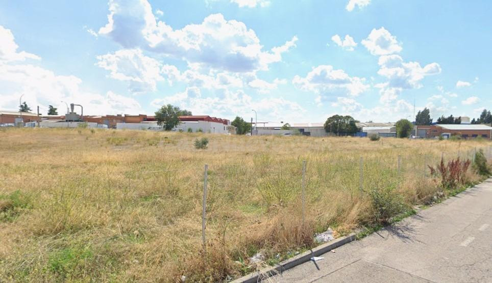 VENTA DE PARCELA INDUSTRIAL EN ARGANDA DEL REY - foto 3