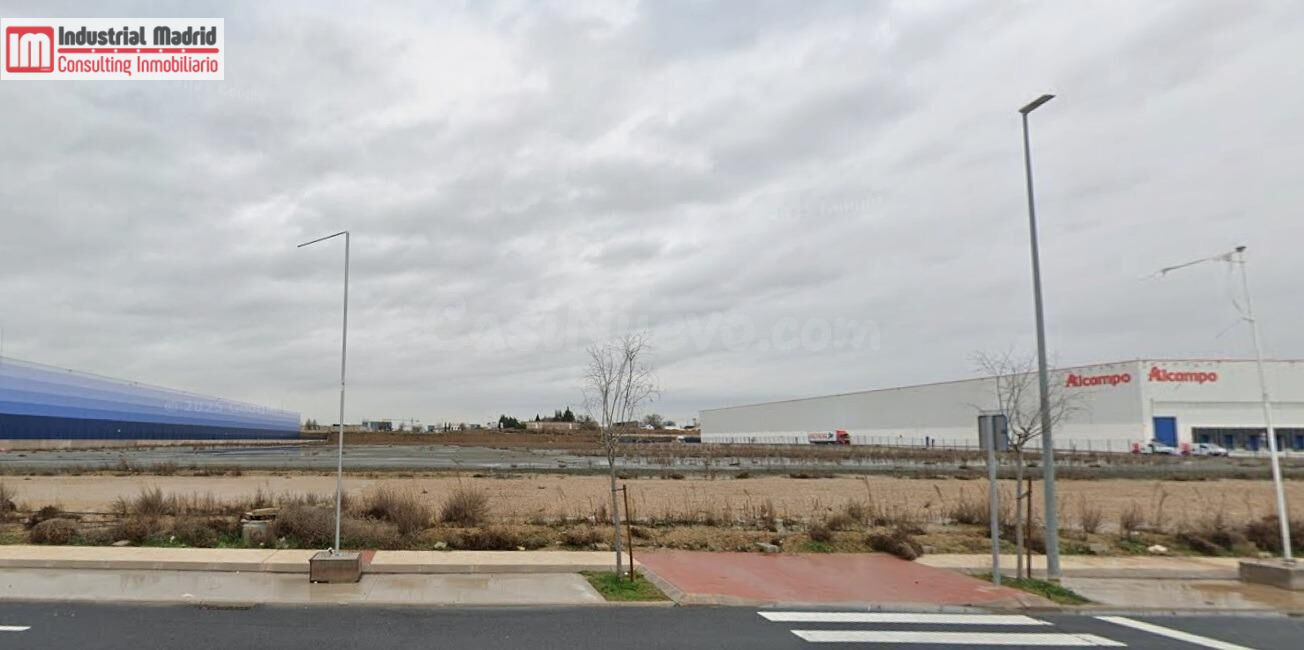 Suelo industrial en Illescas – 48.915 m2 para nave “llave en mano” en alquiler (hasta 30.696 m2)