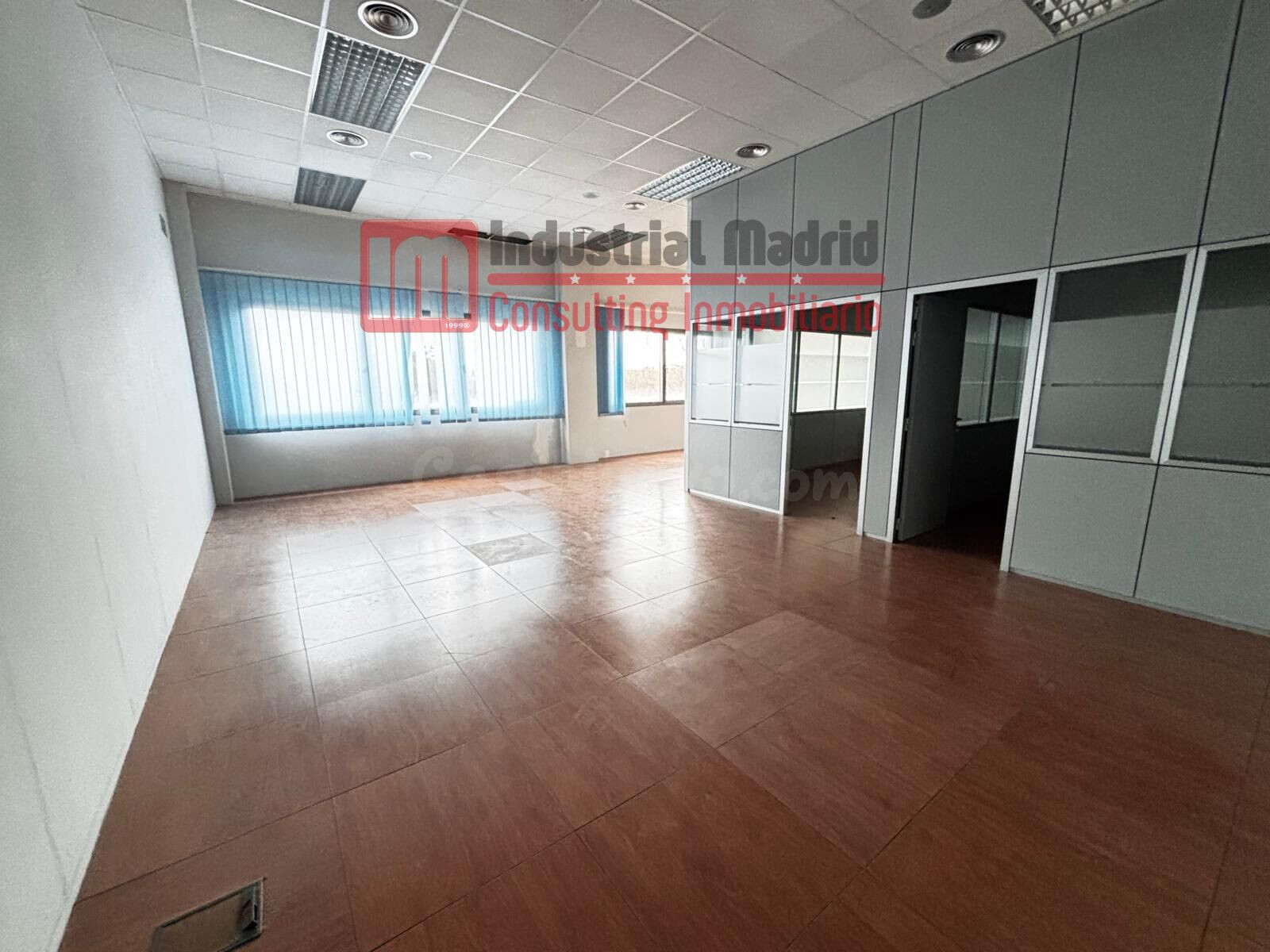 Oficina en alquiler o venta en Coslada - foto 2