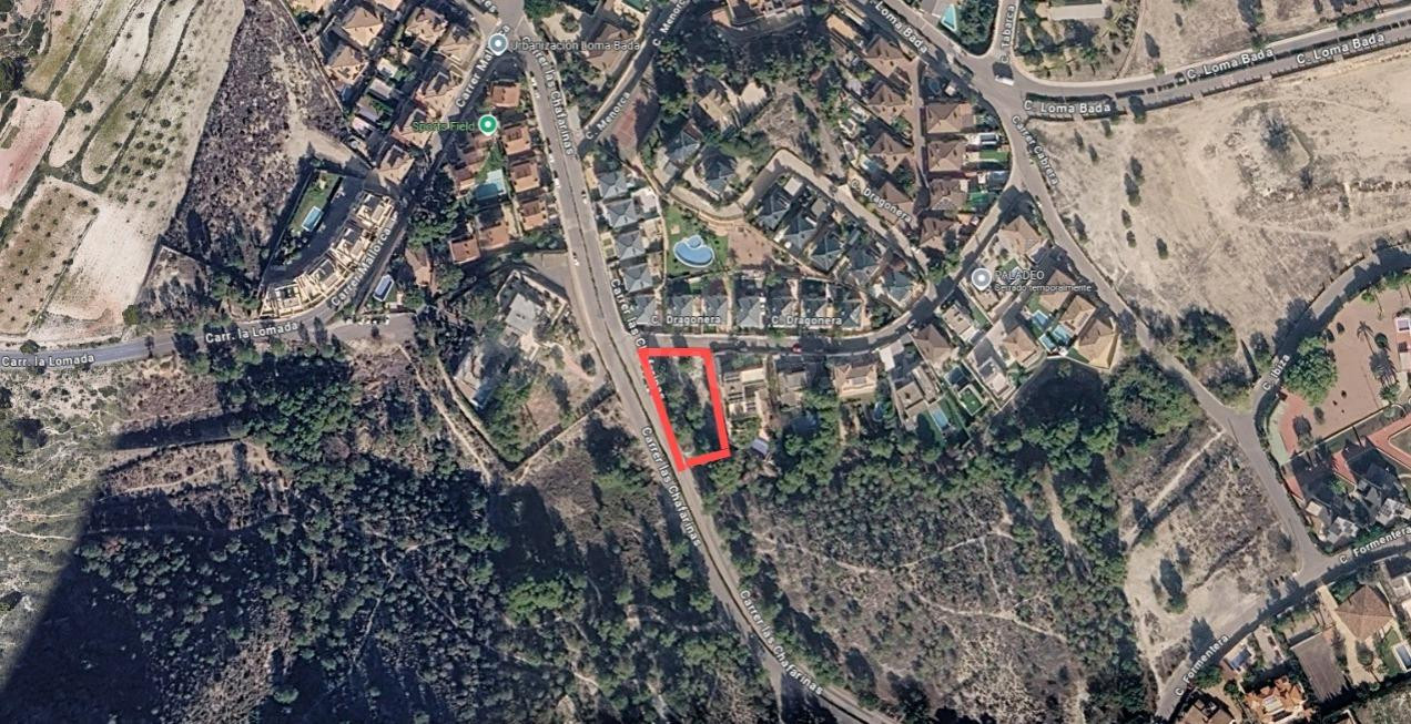 EXCLUSIVA PARCELA URBANA DE 1.433 m2 EN LA LOMA BADA (PETRER) - foto 2