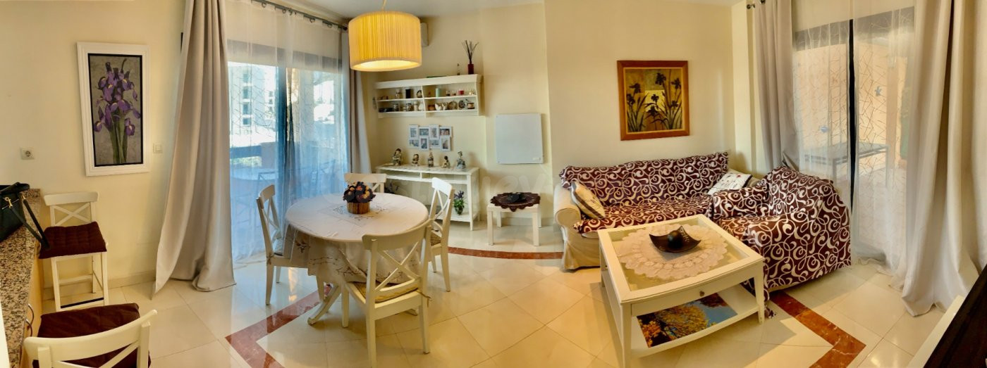 Tríplex 4 habitaciones 160m² en venta - Villamartin - foto 2