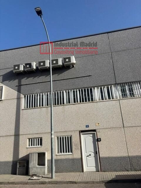 NAVE INDUSTRIAL EN VENTA EN ARGANDA DEL REY - foto 2
