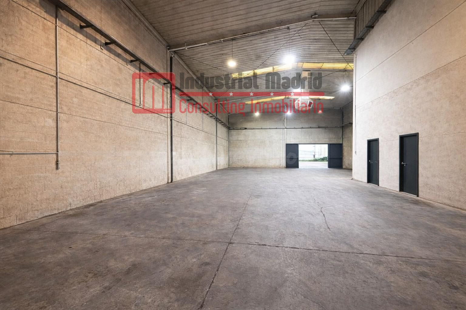 NAVE INDUSTRIAL EN VENTA – IDEAL INVERSIÓN O USO PROPIO - foto 3