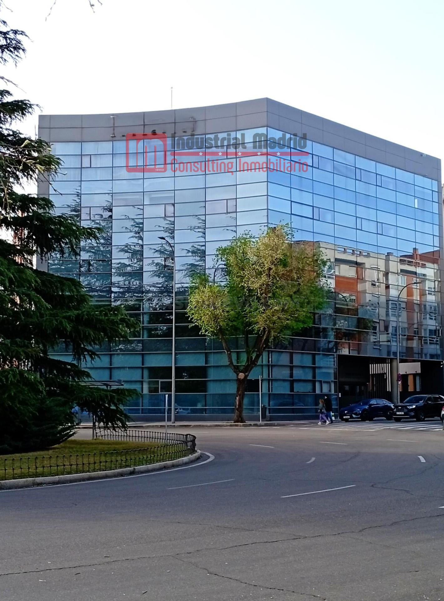 Edificio exclusivo en alquiler en excelente zona de Madrid