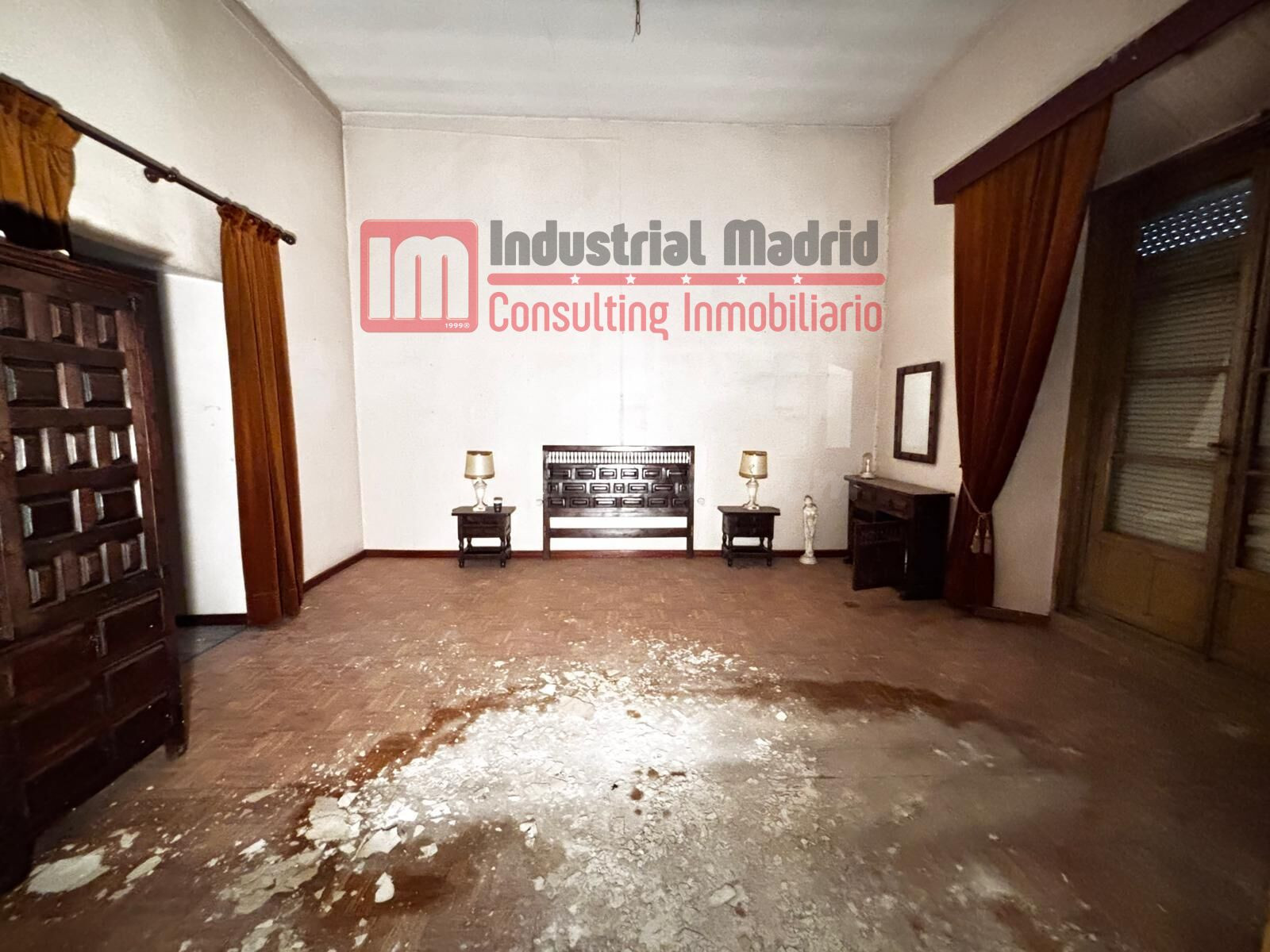 Edificio 1327m² en venta - Centro - foto 2