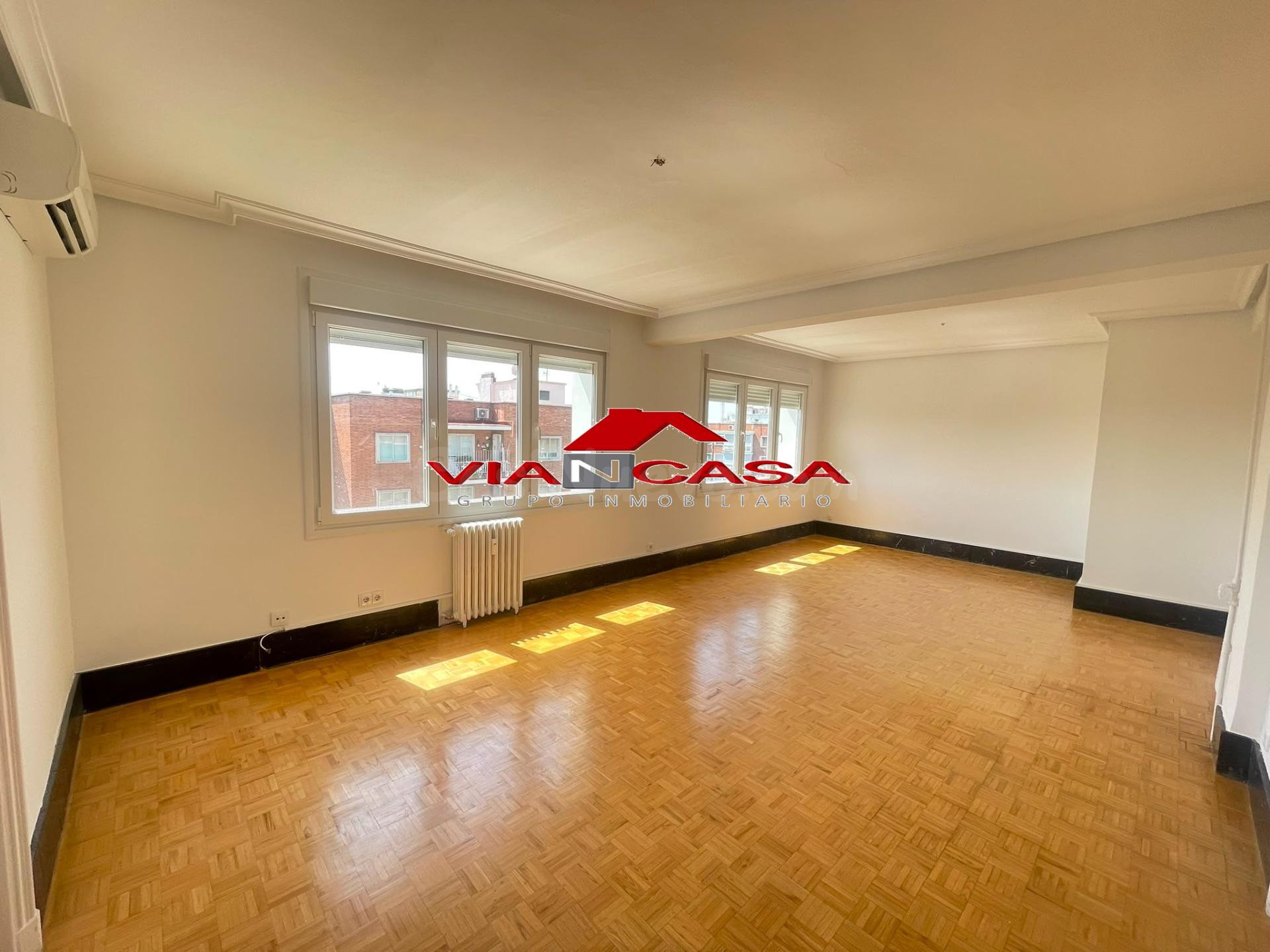Piso en alquiler en - foto 3