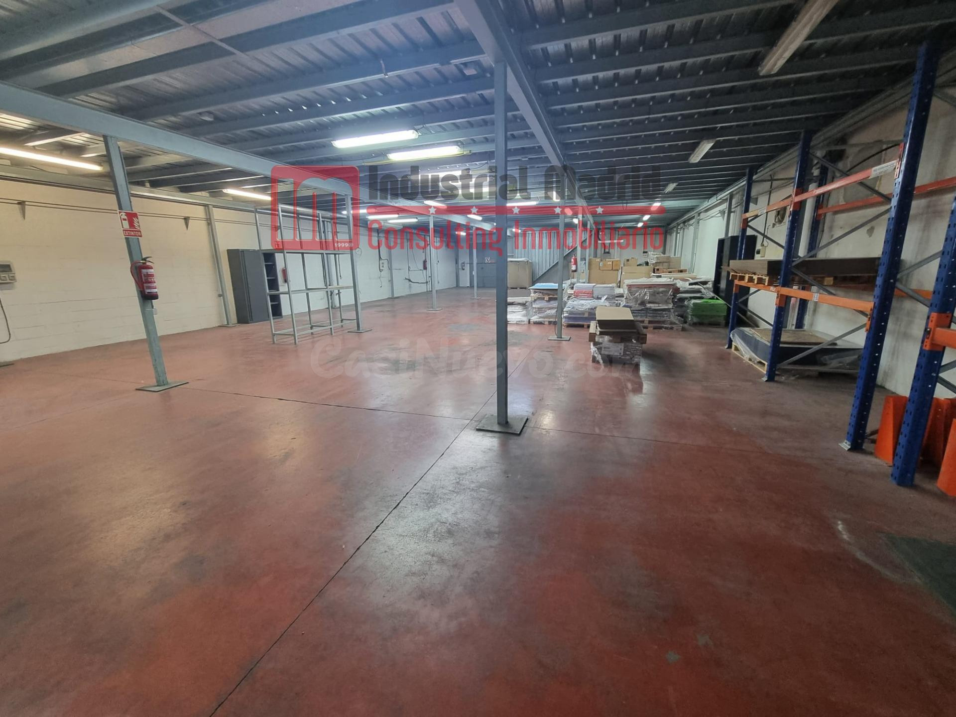 Nave industrial en venta en Arganda del Rey - foto 2