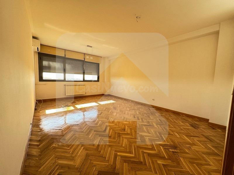 VENTA DE ATICO DUPLEX  EN URBANIZACION CON PISCINA - foto 5