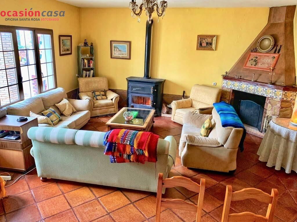 CASA ADOSADA EN CERRO MURIANO - foto 2