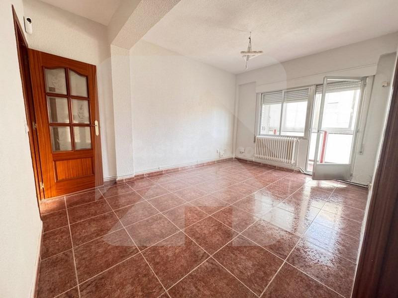 OPORTUNIDAD!!  PISO EN VENTA EN EL CENTRO DE VALDEMORO - foto 5