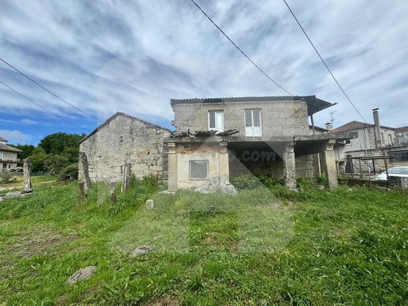 Casa de piedra con encanto junto al Camino de la Plata, muy próxima a San Cristovo de Cea. - foto 3