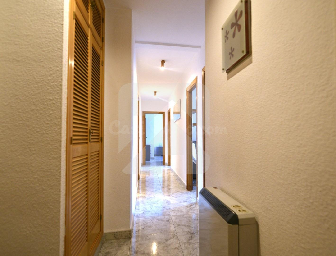 Piso de 2 habitaciones con plaza de garaje y gran trastero - foto 4
