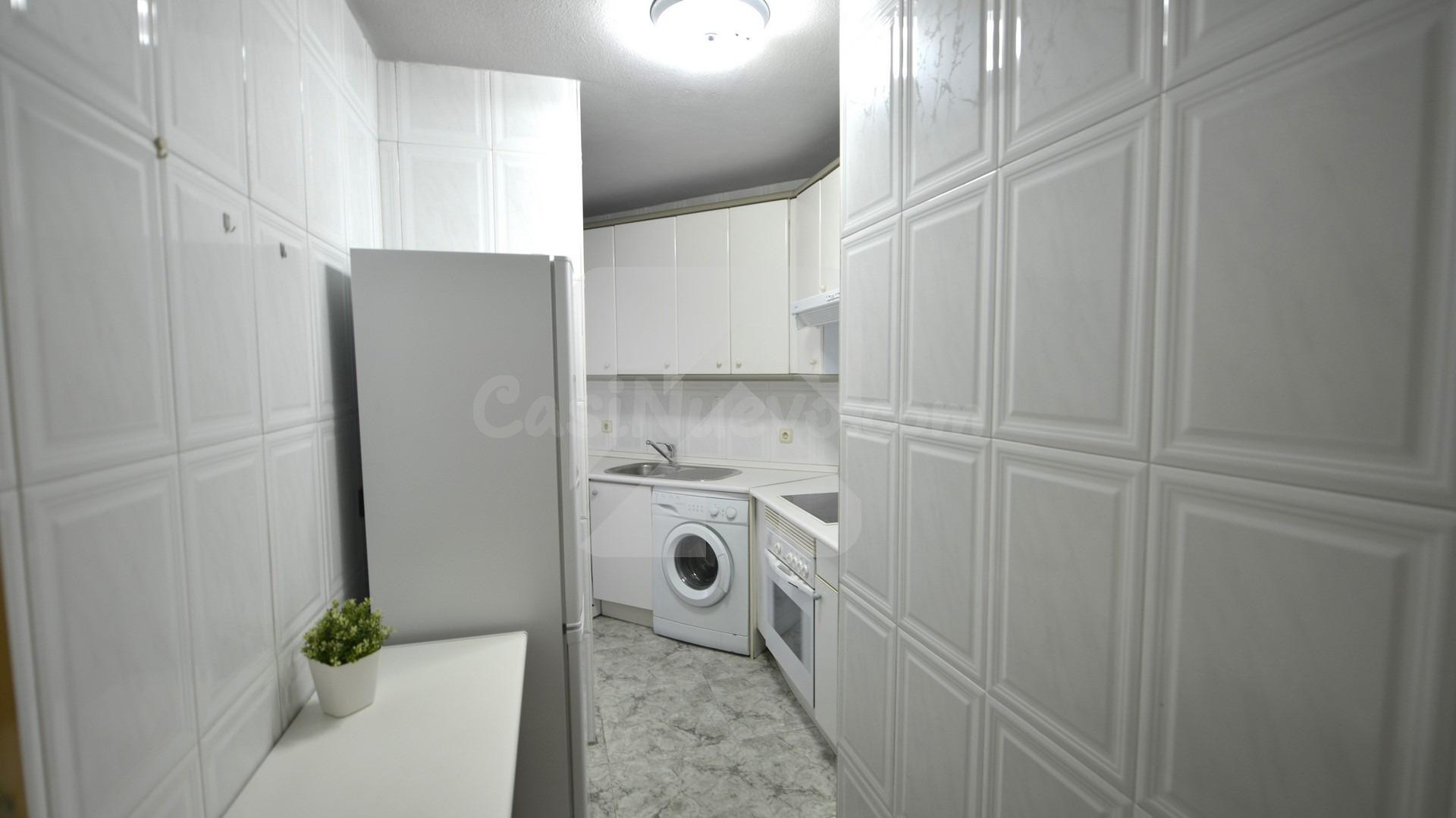 Piso de 2 habitaciones con plaza de garaje y gran trastero - foto 5