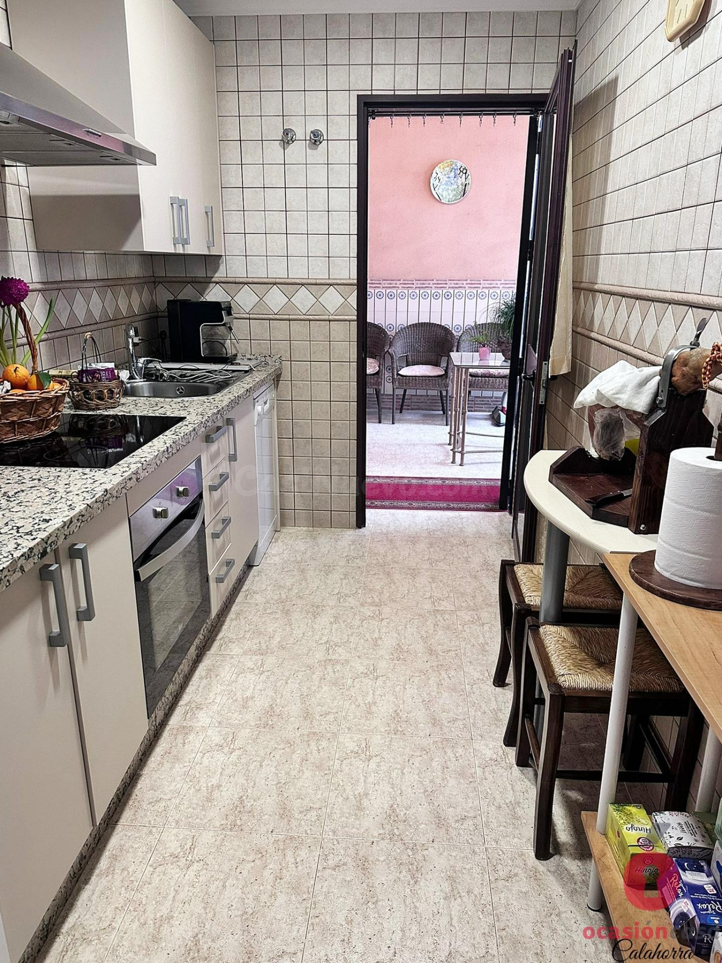 GRAN CASA EN LA BARRIADA DE SANTA CRUZ - ENTRAR A VIVIR - foto 5