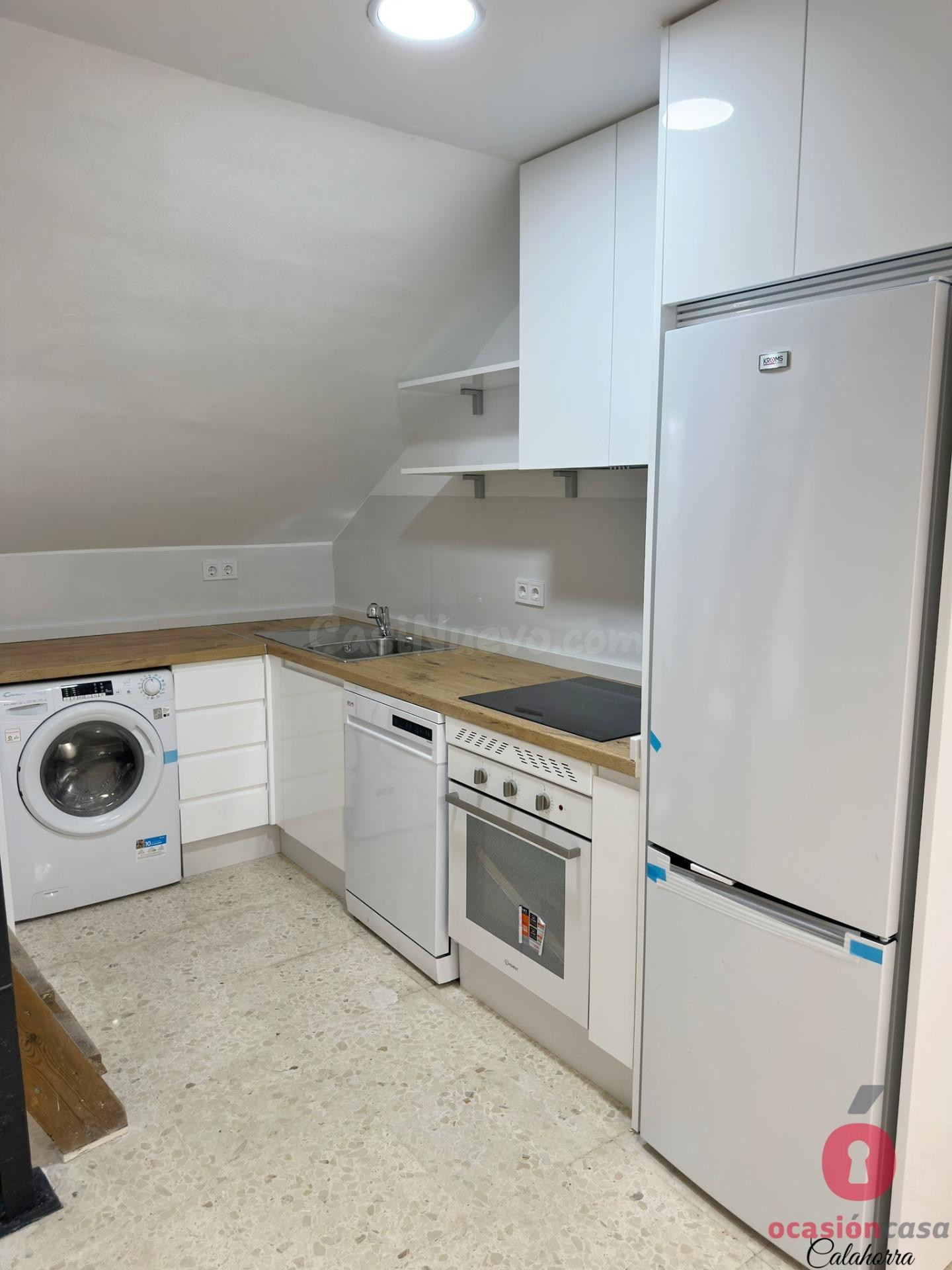 LOCAL CON CAMBIO DE USO A VIVIENDA - BARRIO EL NARANJO - foto 3