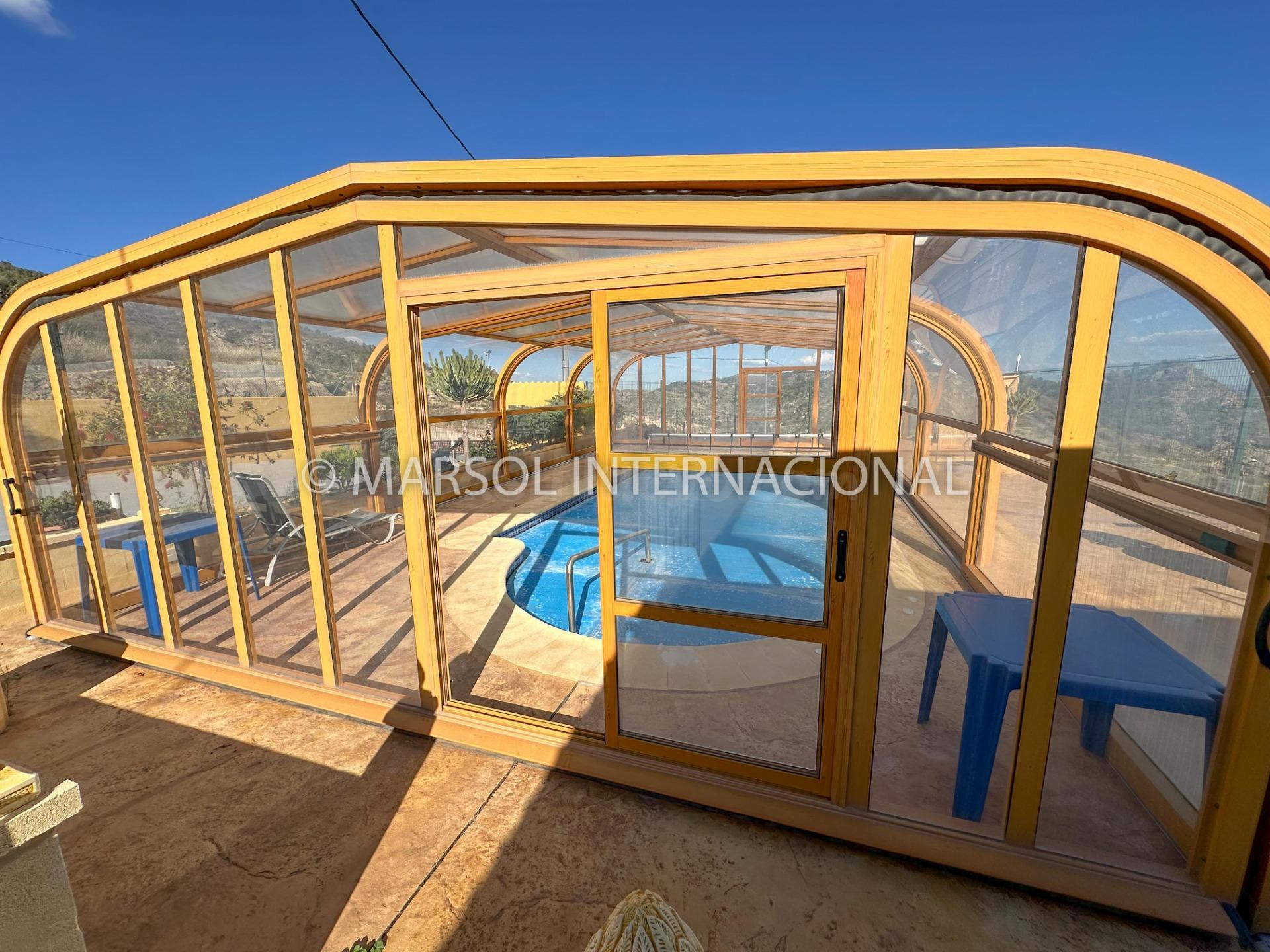 IMPRESIONANTE CHALET DE LUJO CON PISCINA CLIMATIZADA - foto 5