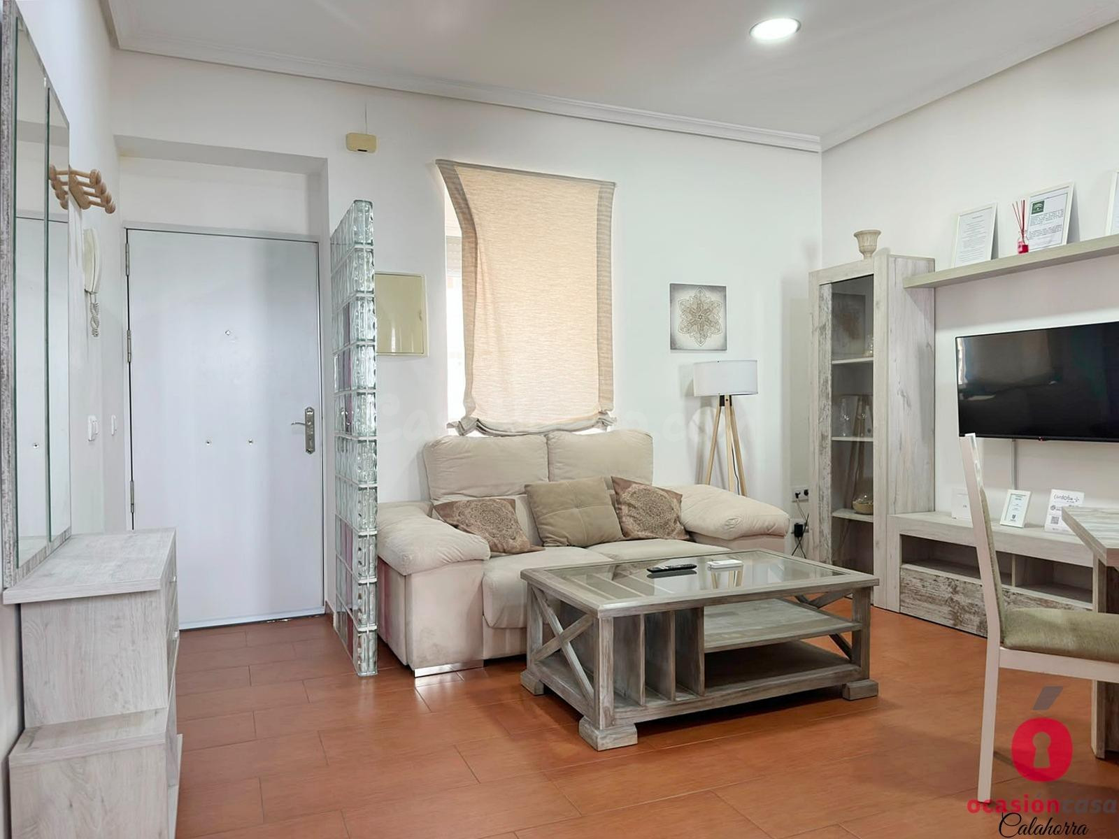 PISO EN AVENIDA DE CÁDIZ - LICENCIA ALQUILER TURÍSTICO - foto 2