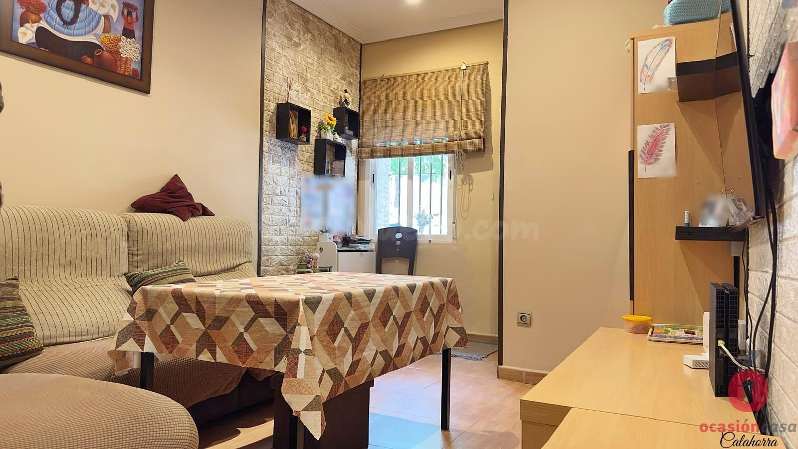 CASA REFORMADA EN 2009 - ZONA BAJA CAMPO DE LA VERDAD - foto 3