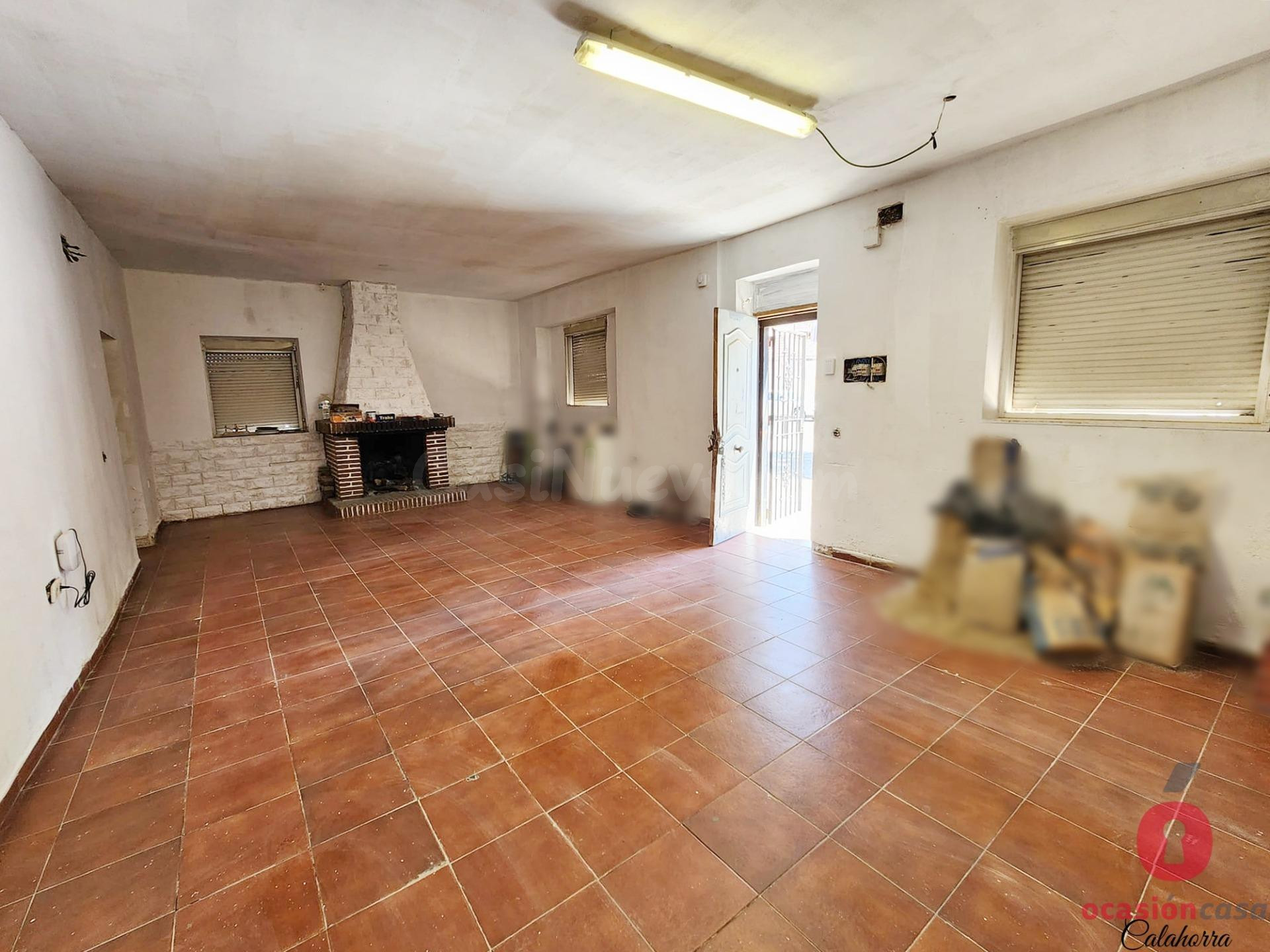 CASA HACIENDO ESQUINA - ZONA ALTA CAMPO DE LA VERDAD